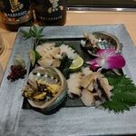 Sushi Tempura Gosakutei - ●ﾗﾝﾁ。定食と単品。刺(鮑ｱﾜﾋﾞ刺1738X2+超特大ｻｻﾞｴ4378)+ｷﾝｷ塩焼4378+焼銀杏748+土瓶蒸1408X2天婦羅定食1580=17,372円 