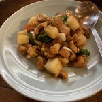 糸仙 - 鶏肉のカシュナッツ炒め