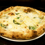 ラ・ピッコラ・ターヴォラ - 