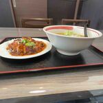 Chuukaryouri Tenjunrou - 担々麺麻婆丼セット880円