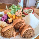 GOLD FALAFEL - 