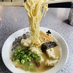 大龍ラーメン - ワンタン麺