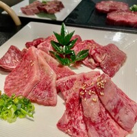 老舗精肉店直送 千種焼肉 飛騨牛の奴隷 千種店 - 