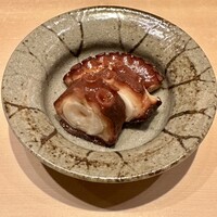 鮨　いの - 愛南町4キロのタコ　柔らか煮