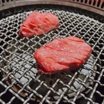 炙 焼肉・ホルモン - 