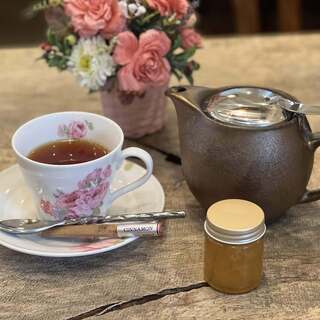 ホット・アイス・デカフェあり。心身ともに癒されるこだわり紅茶
