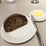 SEZANNE - 自家製パン