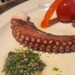 ショクジノアトリエ イタリアン南森町 - 煮タコのサルサヴェルデ
