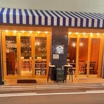 ショクジノアトリエ イタリアン南森町 - 外観夜