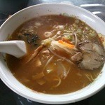 高田食堂 - サッポロラーメン(ミソ)600円