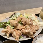 Ofisugohan Kinugawa - からあげ定食1,100円