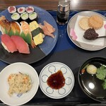 東鮓本店 - コラボの最中ぜひ！