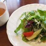洋食喫茶 アドロック - サラダとスープ