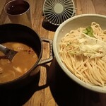 和醸良麺 すがり - もつつけ麺