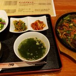 KOREAN DINNER Y・A・N・G - プルコギ定食