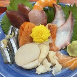 海鮮・話食処 しん - おまかせ刺身