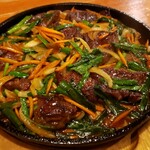KOREAN DINNER Y・A・N・G - お肉はハラミで