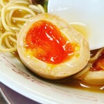 麺屋 うめ助 - 味玉も完璧☆