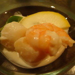 Kamakura Yamashita Hanten - 小海老と帆立のレモン・マヨネーズソース
      