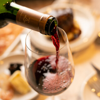 A glass of wine starts from 275 yen♪A wide variety of wines available at reasonable prices♪