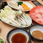 Shabu Shabu Tajimaya Asakusa Rokkusu Sanjiten - 