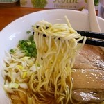 麺屋 菜々兵衛 本店 - 名古屋コーチン醤油(750円) 箸上げ
