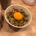 麺処 にし尾 - 吊るし焼き豚ご飯"オススメです♪