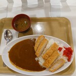 食堂 けやき - カレーフェスタ3週目は有名店の監修ではなく、オリジナルメニューです。