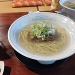 麺屋ジューク - 塩ラーメン(細・ストレート)