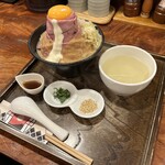 ローストビーフ大野 - ⚫️ローストビーフ丼定食1210円＋肉倍盛り790円