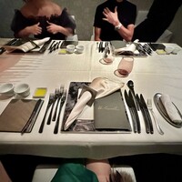 フランス料理　ボナキュー - テーブル席