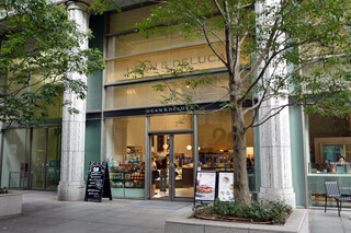 DEAN & DELUCA  - 