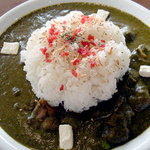 アプランティ - パラクパニール880円、10月・11月の1日10食限定カレー