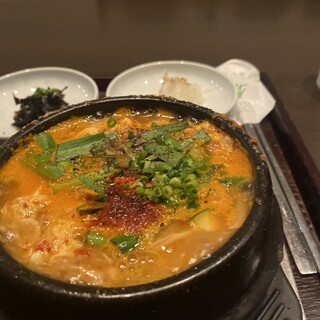 韓・茶・房コリアンダイニング 花郎亭_1