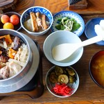 勉強屋 - 2022年8月　鶏釜めし定食【税込1000円】1000円とは思えないお得さ！