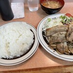 洋庖丁 - からし焼肉ランチ大盛（ご飯大盛・豚汁）