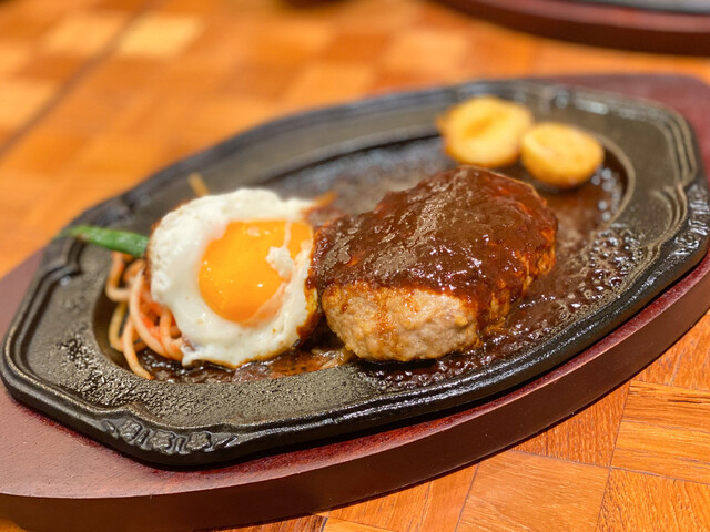 Kimi no Hamburger steak o Tabetai Nagoya Noritake Garden