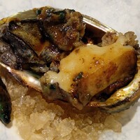 鉄板焼 ステーキ 北野坂 - 活け鮑の鉄板焼き