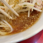 ラーメン二郎 - スープ