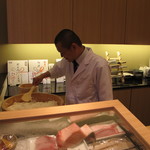 Sushi Kouduma - 鮨飯　出来立てなので　冷ましています