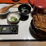 炭焼きうなぎ・かしわ 登河 - 