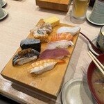 Kaitenzushi Aburi Hyakkan - 