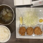 とんかつ ジーエス - 上ヒレカツ定食 ¥1,600
