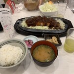 名古屋名物 みそかつ 矢場とん - 極上リブ鉄板定食♡