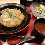 遊食豚彩 いちにいさん - 黒豚丼セット