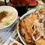 Tokachi Butadon Ippin - 特々豚丼セット