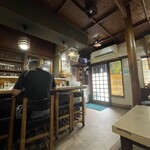 グリルしかうち - 店内。ガチ昭和レトロ