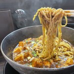 申手延麺 - 正宗麻婆麺¥780