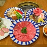 Yakiniku Izakaya Tonton - 花コース