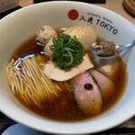 入鹿TOKYO 六本木 - ポルチーニ醤油らあ麺・特製1800円